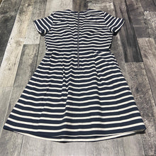 Load image into Gallery viewer, GAP navy/white dress - Hers size 8
