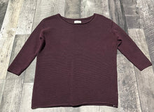 Load image into Gallery viewer, Wilfred purple sweater - Hers size XXS
