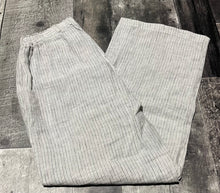 Load image into Gallery viewer, Eileen Fisher white/grey pants - Hers size XXS
