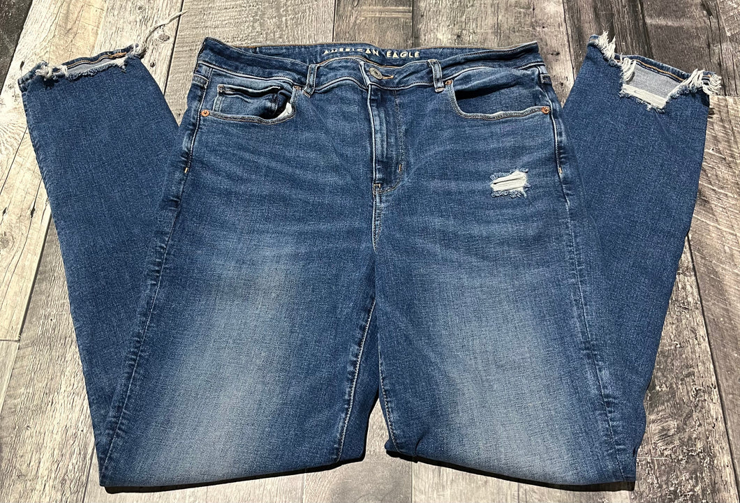 American Eagle blue high rise jeans - Hers size 14 Long
