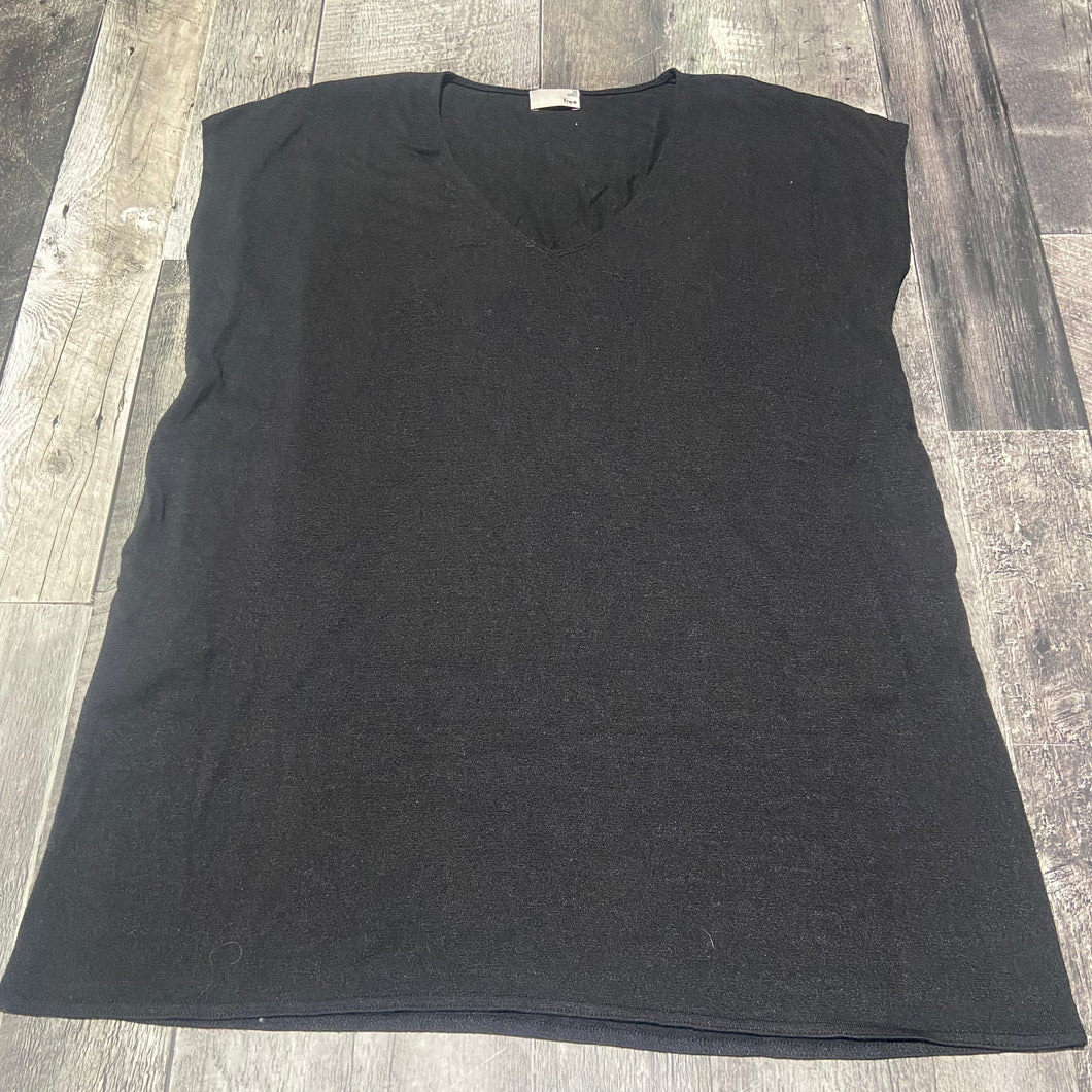 Wilfred black shirt - Hers size XS