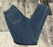 Load image into Gallery viewer, Rag &amp; Bone blue low rise jeans - Hers size 25
