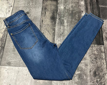 Load image into Gallery viewer, Forever New blue high rise jeans - Hers size 2
