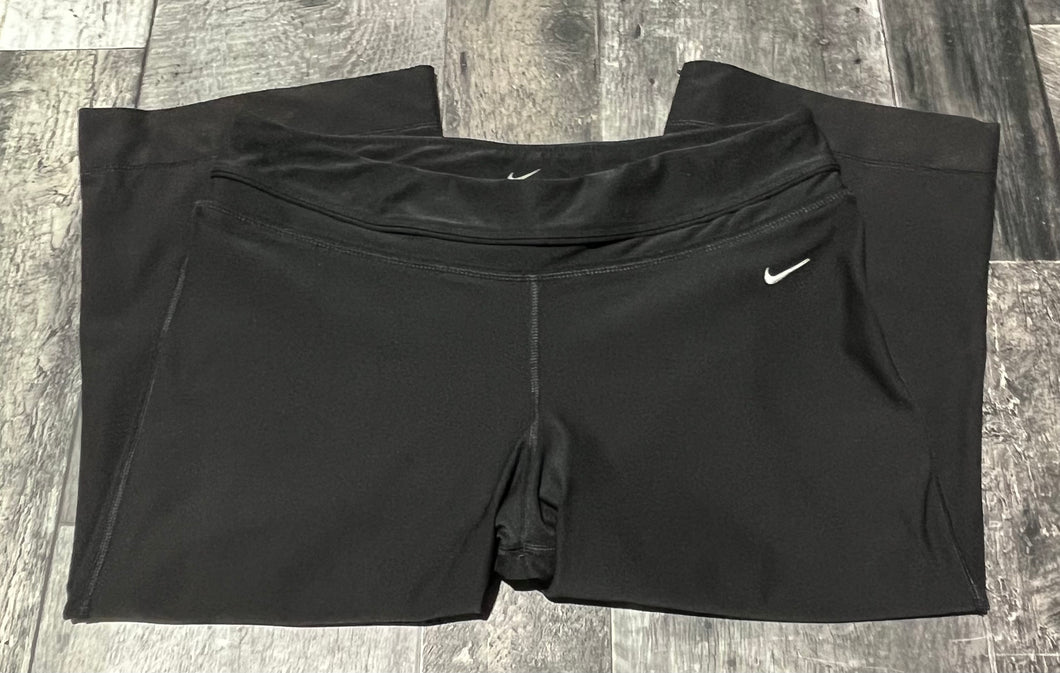 Nike black cropped leggings - Hers size M