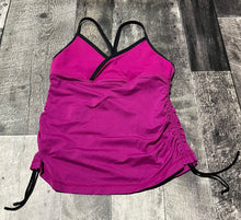 Load image into Gallery viewer, lululemon pink/black tank top - Hers size 4
