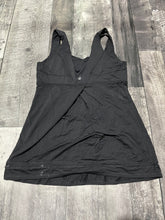 Load image into Gallery viewer, lululemon black tank top - Hers size 8
